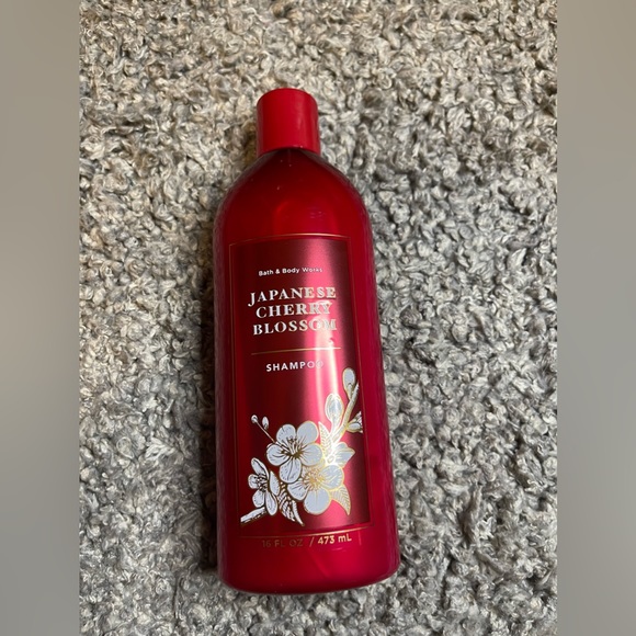 Bath & Body Works shampoo & conditioner - Picture 6 of 7